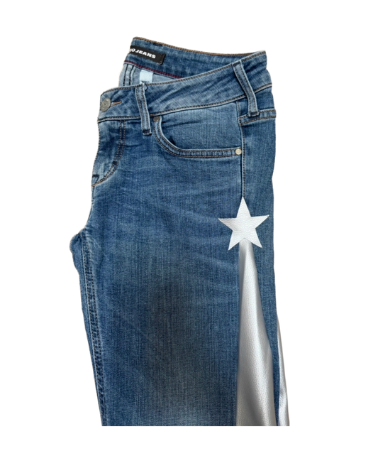 SILVER COMETA